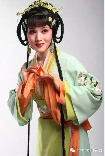 瓯剧艺术沙龙——戏曲闺门旦的精致与唯美(主讲 蔡晓秋）3.jpg