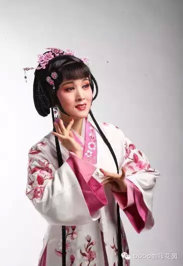 瓯剧艺术沙龙——戏曲闺门旦的精致与唯美(主讲 蔡晓秋）4.jpg